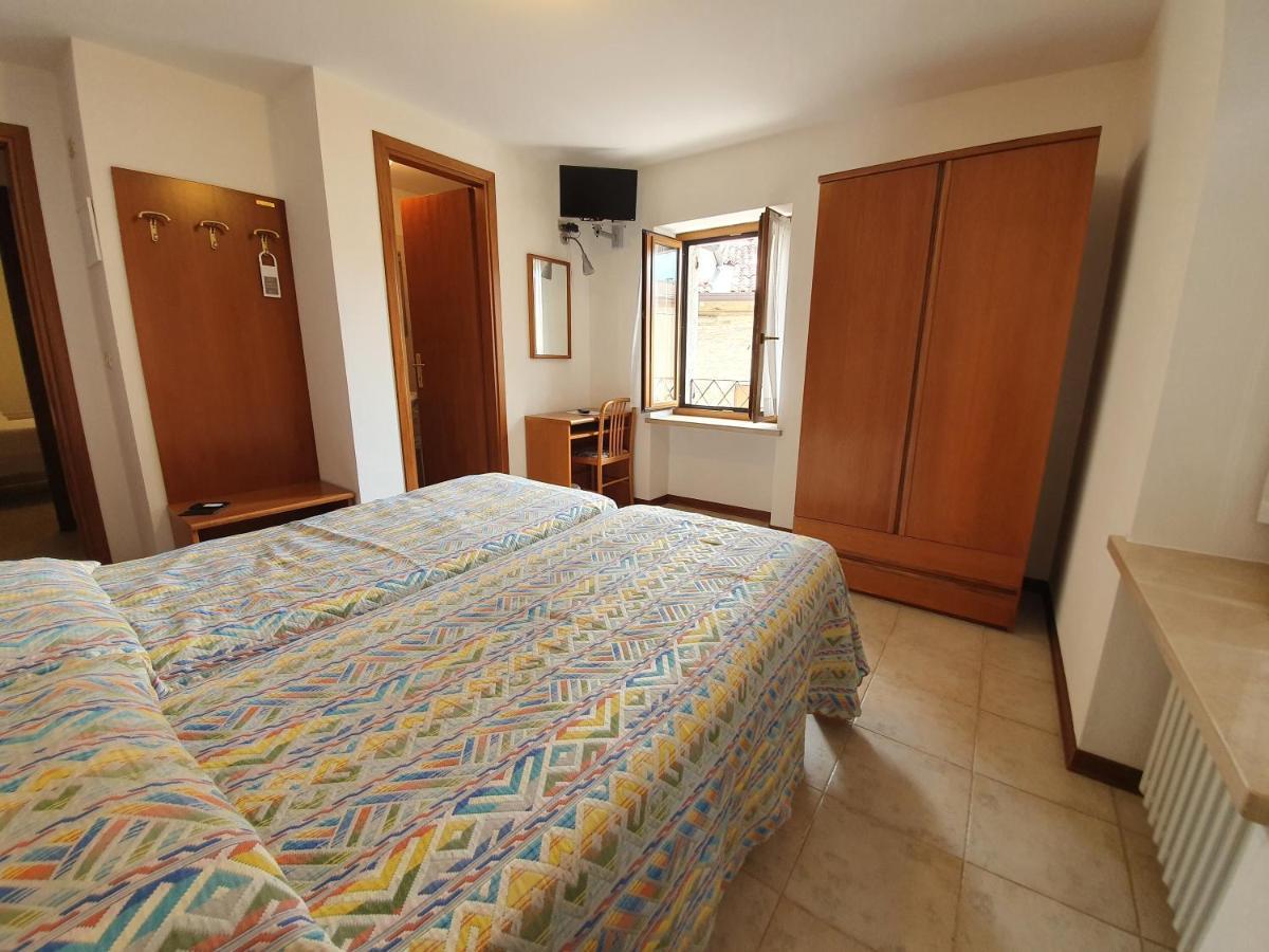 Albergo Speranza Spiazzi Di Monte Baldo Spiazzi Di Caprino Exterior photo