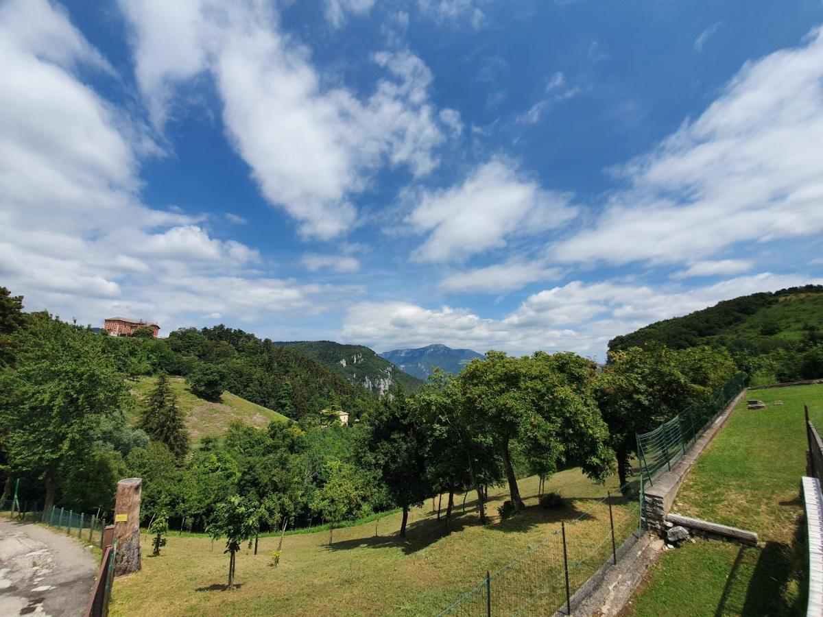 Albergo Speranza Spiazzi Di Monte Baldo Spiazzi Di Caprino Exterior photo